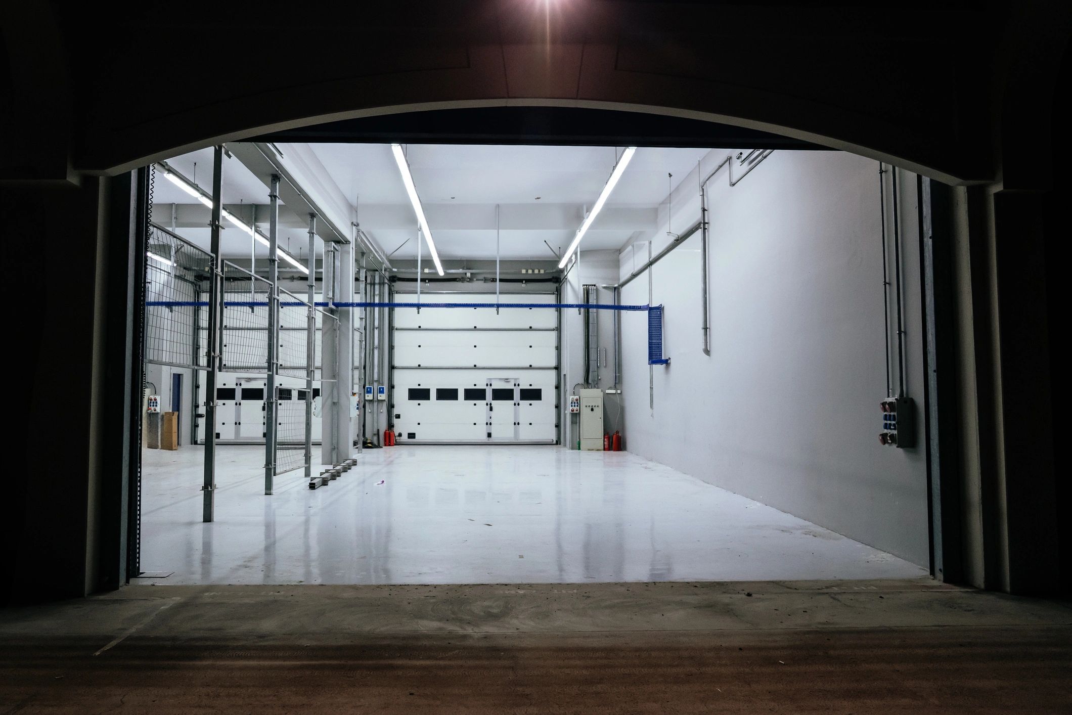Zone technique moderne pour opérations et maintenance